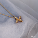 スナカジュエリー インドネシア スターリングシルバー925 アショカの花のモチーフ ペンダントの商品画像